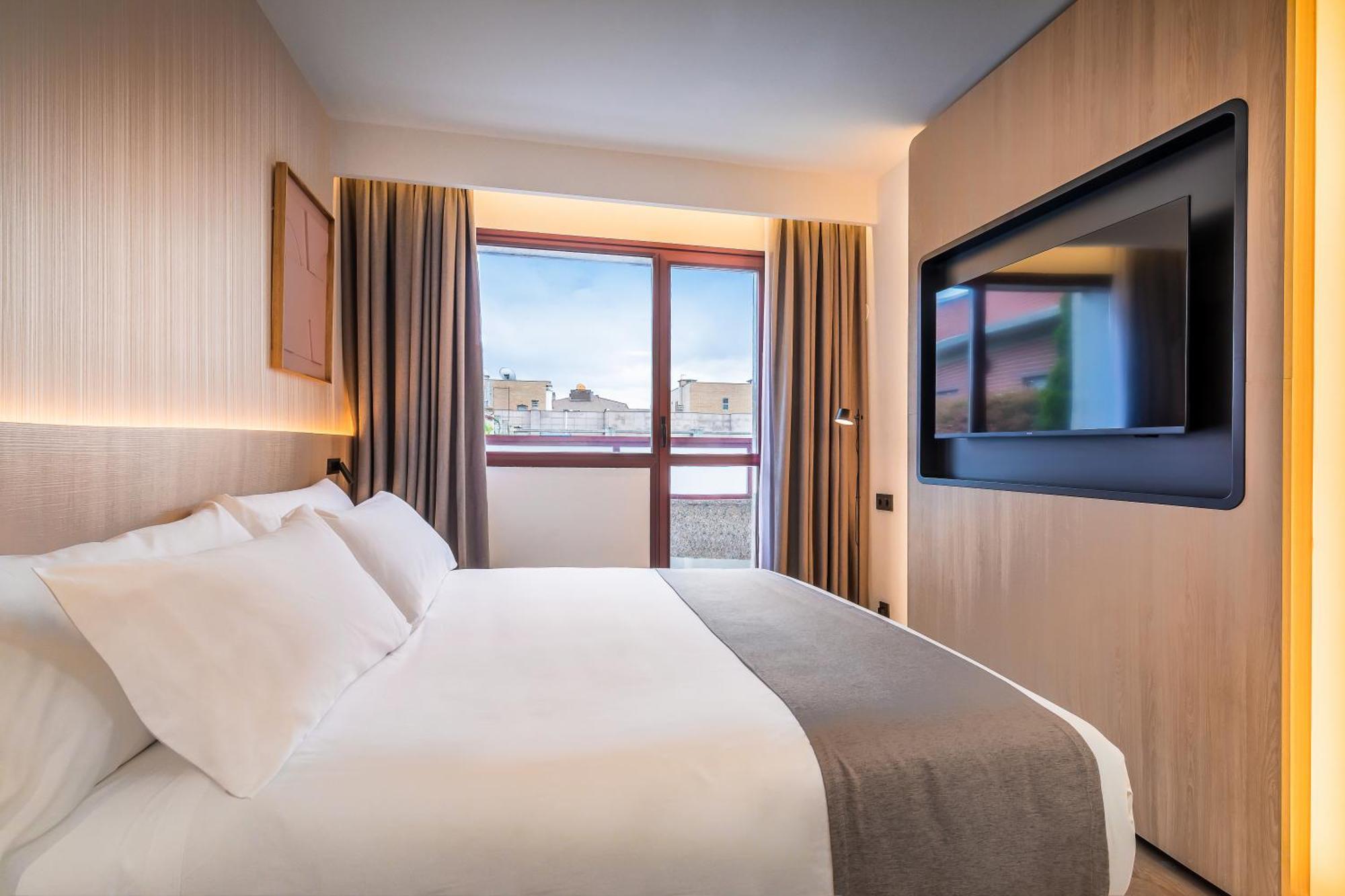 Occidental Pamplona Hotel Luaran gambar