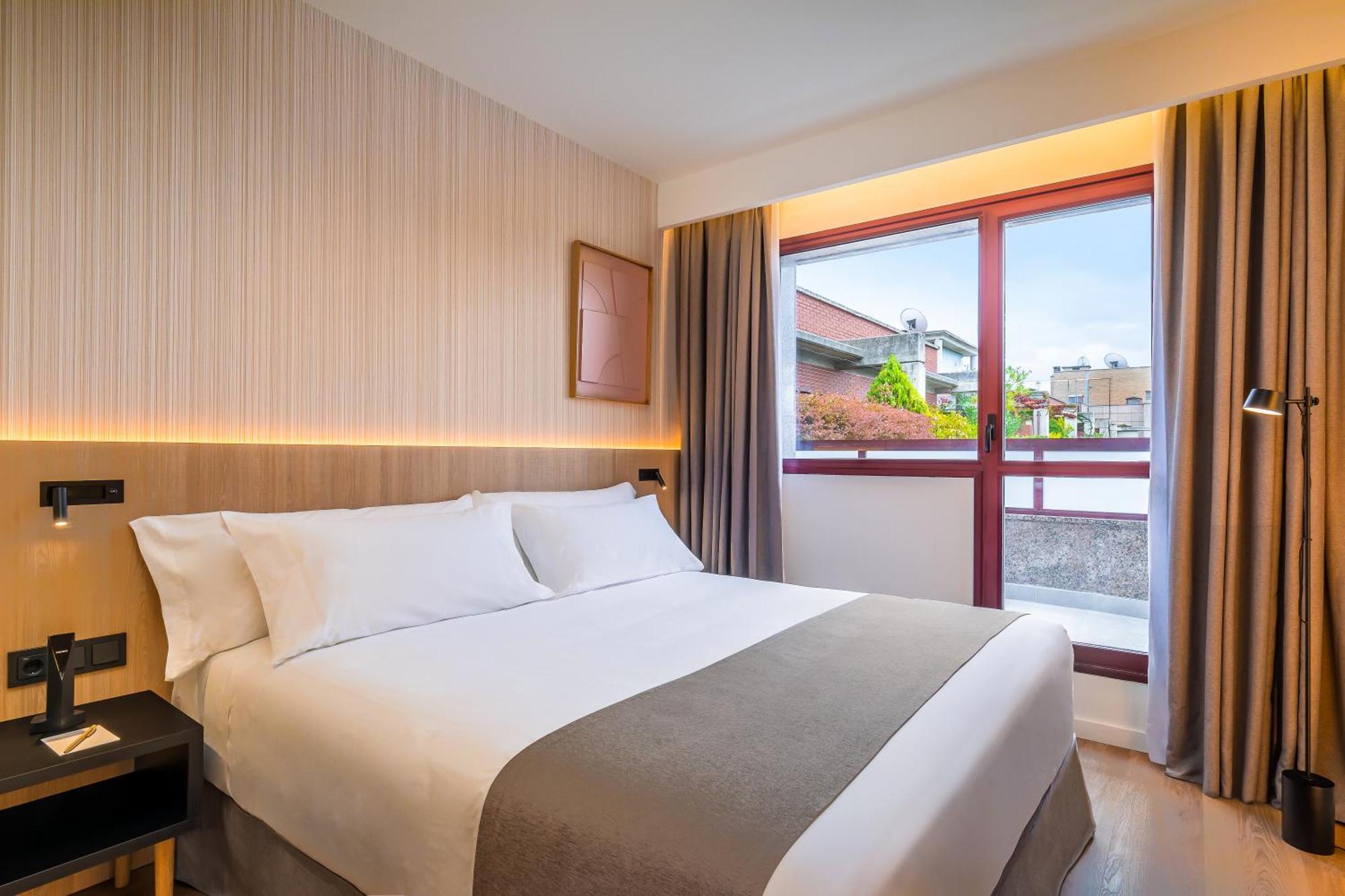 Occidental Pamplona Hotel Luaran gambar